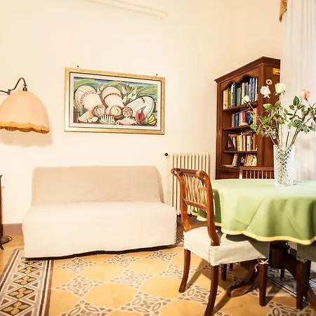 Apartment Interno 6 Naples